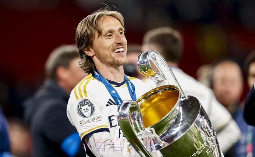 科贝:若纳乔今夏离队 莫德里奇将成皇马第一队长